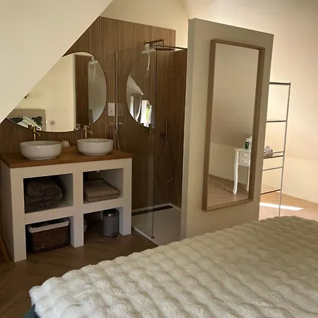 ベッド・アンド・ブレックファスト La Dehaserie